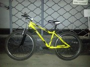 Продам велосипед FUJI. Новая алюминевая рама от NOMADa. 