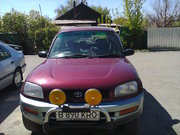 Срочно продам автомобиль RAV-4