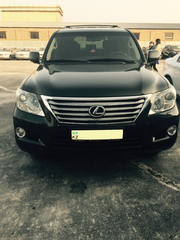 Lexus LX570