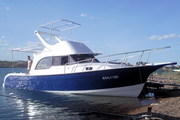 Продам яхту Lady Gallant + трейлер. 2000 г. СРОЧНО  Яхта - длина 12 м,