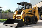 Мини-погрузчик   XCMG     XT740
