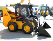 Мини-погрузчик   XCMG     XT760