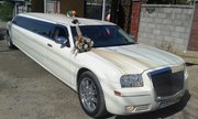 Прокат лимузина Chrysler 300c (Крайслер 300с) + машины сопровождения