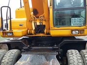 Колёсный экскаватор Hyundai Robex 2000W-7