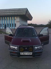 Mitsubishi RVR